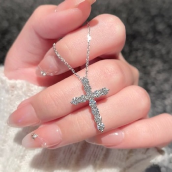 Pt950 Platinum Fashion Cross Lab‑Grown Diamond Pendant Unisex Cross Necklace Jewelry for Men Women